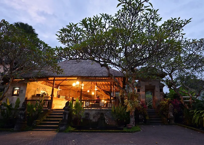 Resort Pertiwi &