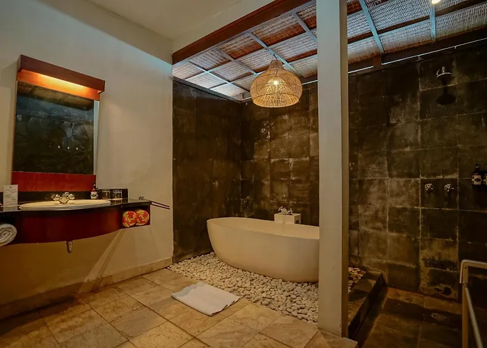 Resort Pertiwi & 3*
